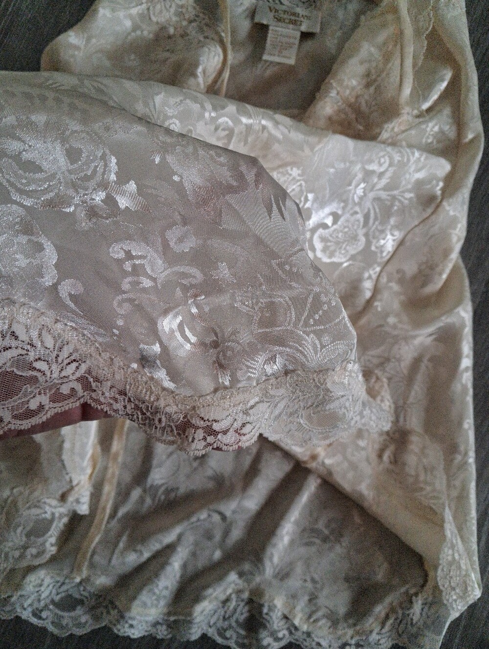 Vintage Victoria's Secret 80s Gold Label Cream Lace Chemise Mini Slip Dress - Picture 6 of 7
